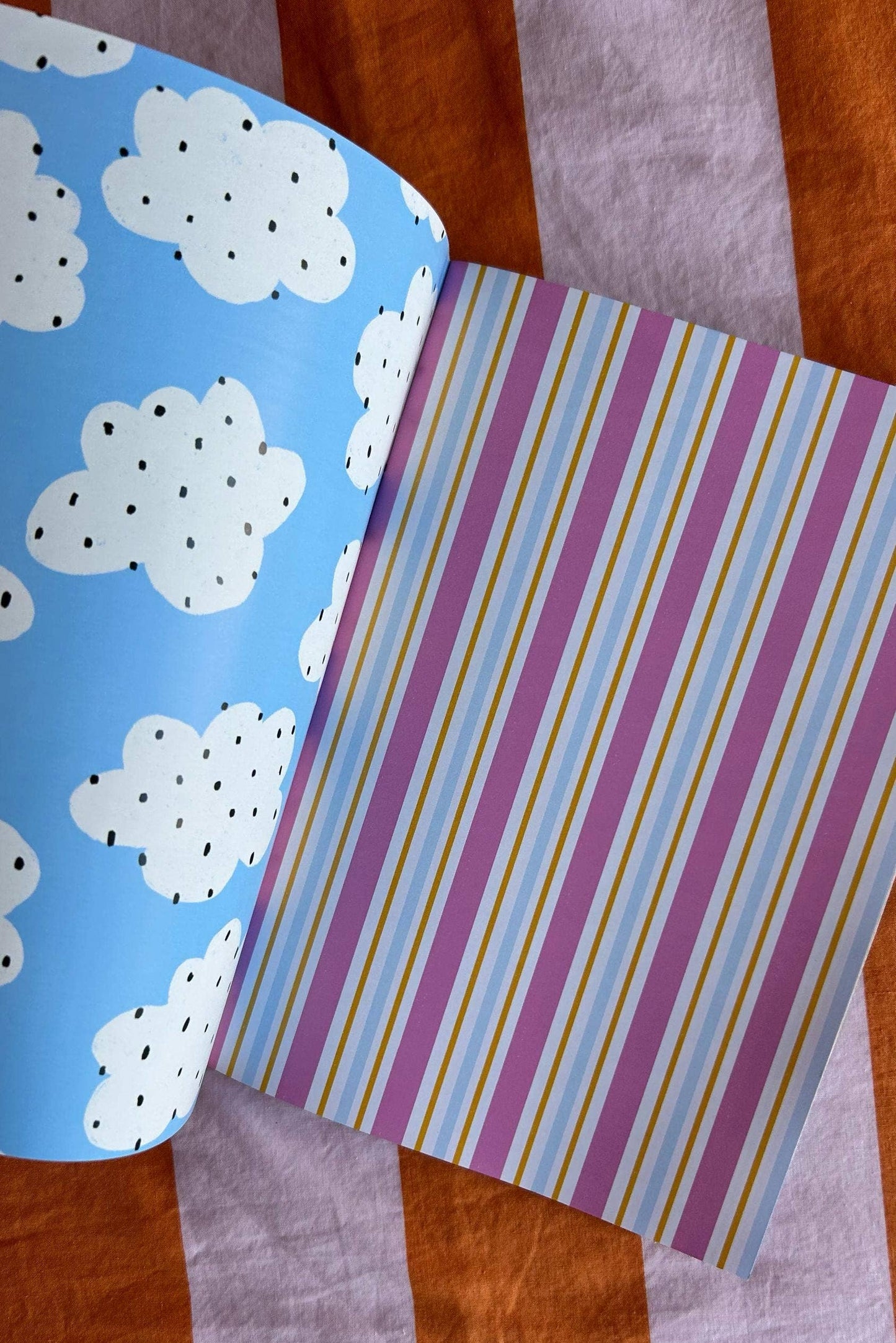 NanyCraftShop Scrapbook Paper Book - Spring Edition