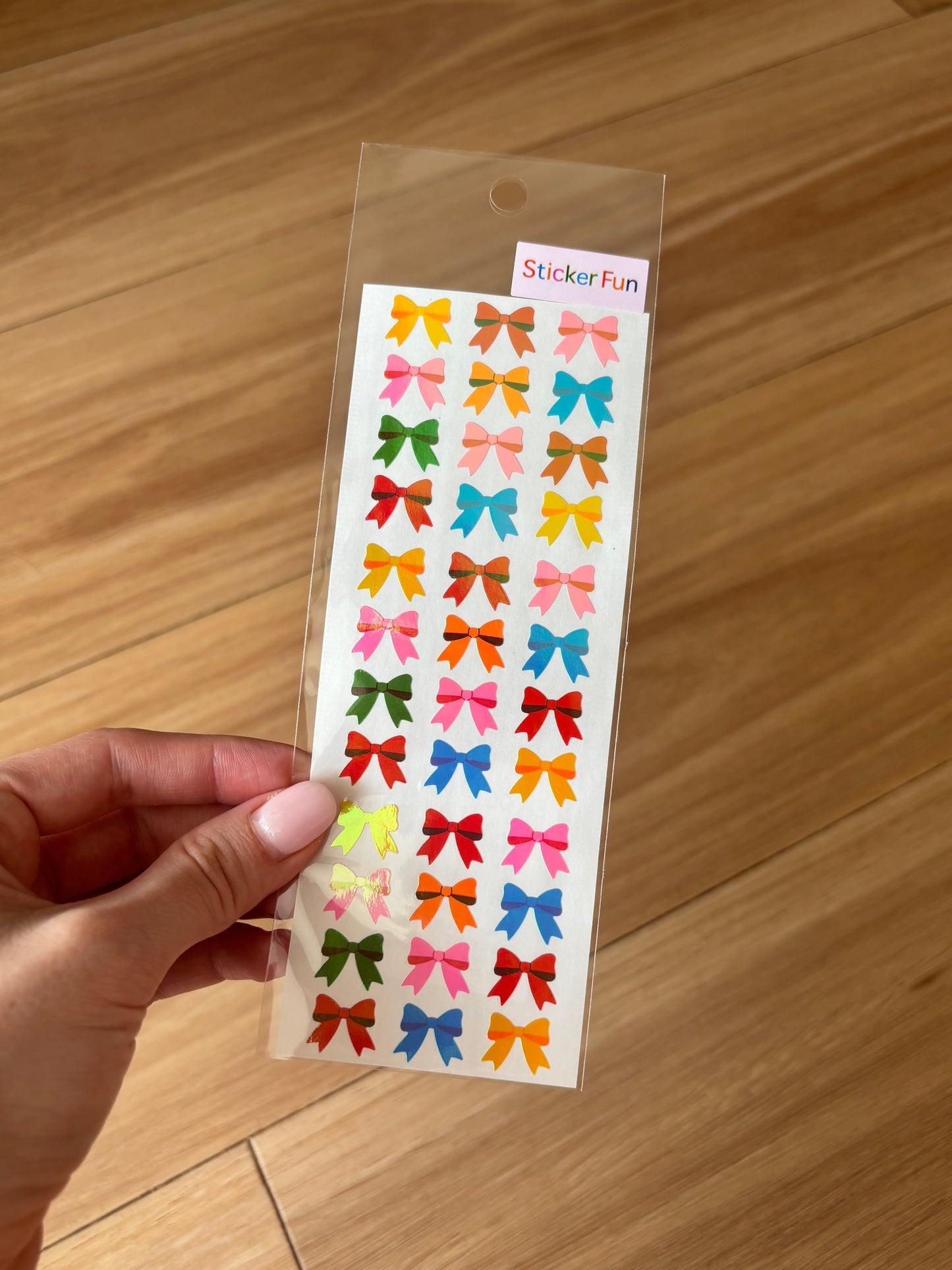 Sticker Fun Aurora Bow Stickers