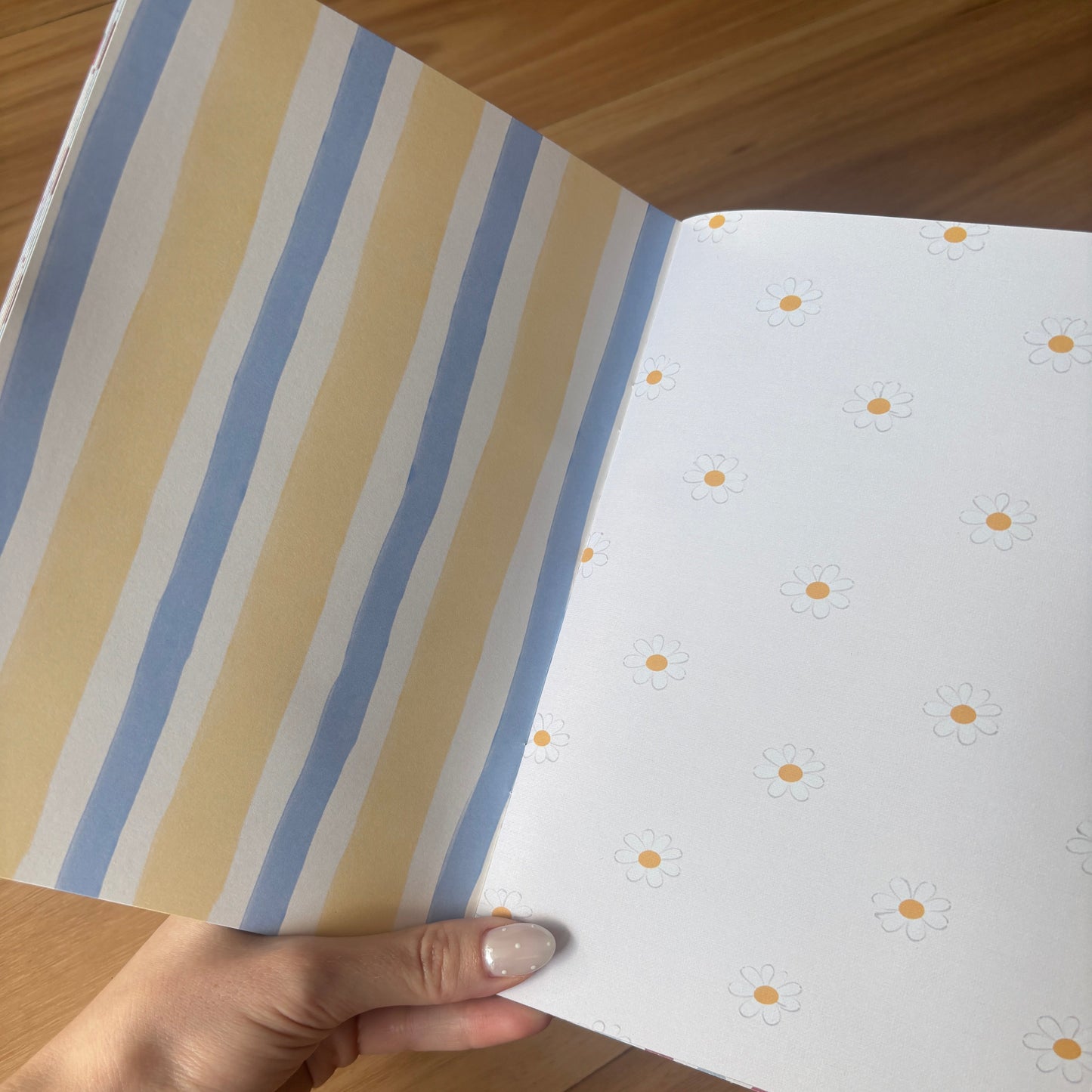 The Crafted Journal Paper Book - Volume 12